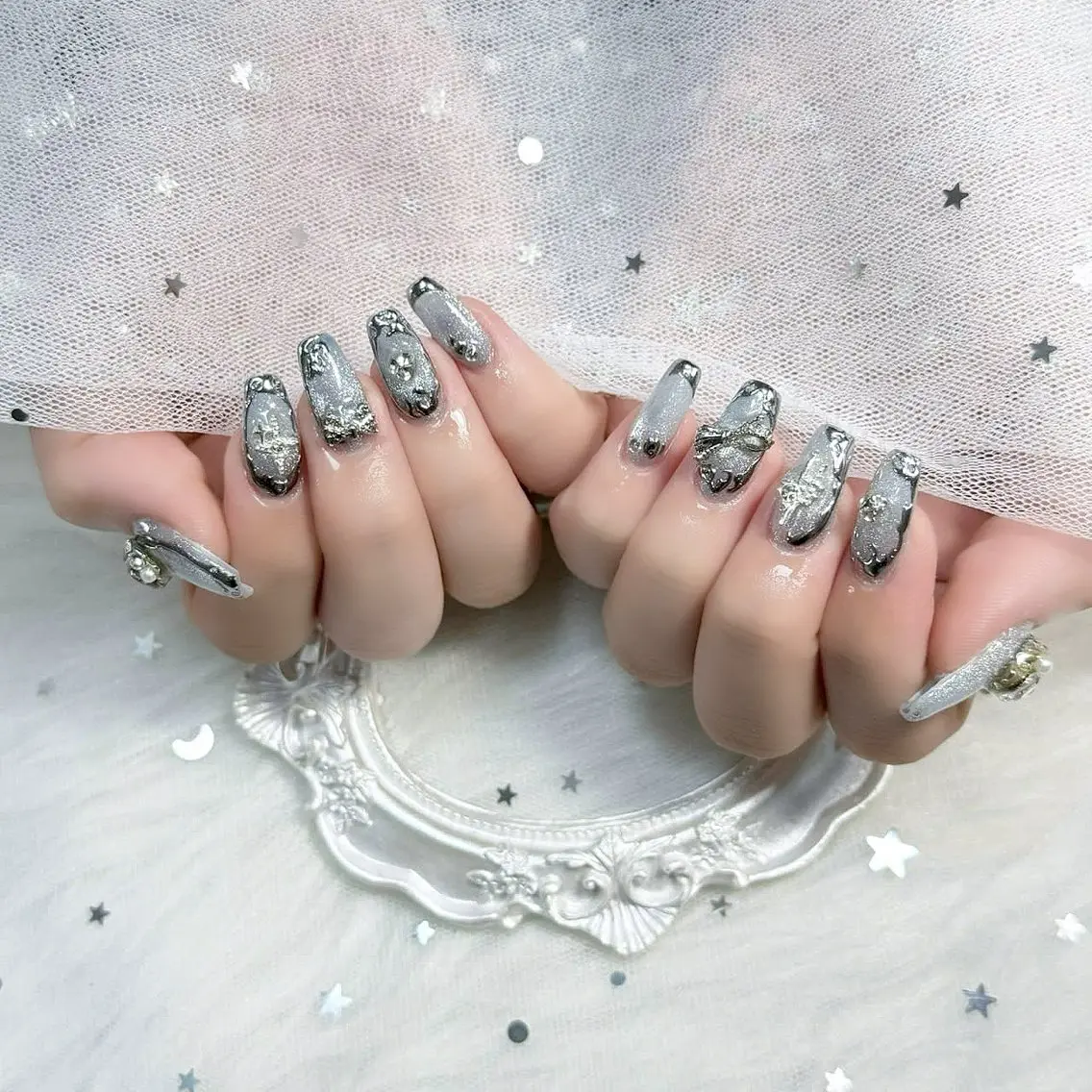 ネイル HIN NAILのネイルデザイン