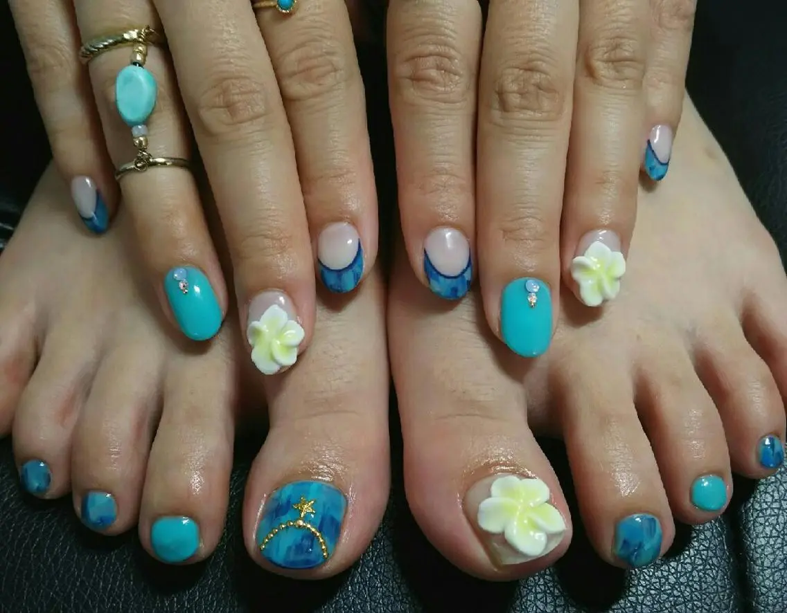 ネイル MiRanda 保坂 舞のネイルデザイン