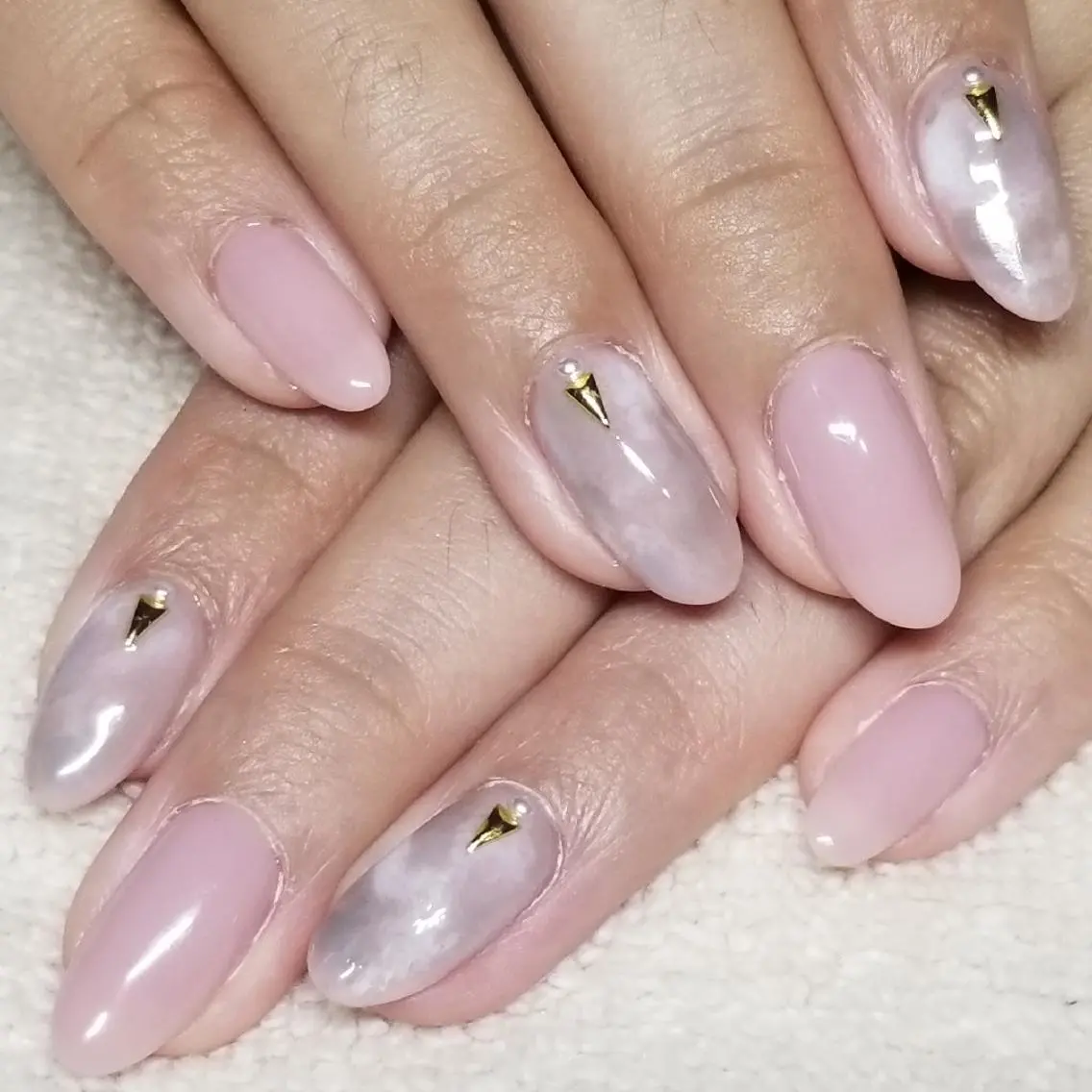 ネイル ニュアンスネイル ピンク ピンクベージュ ハンドネイル よしだ ひろきのネイルデザイン