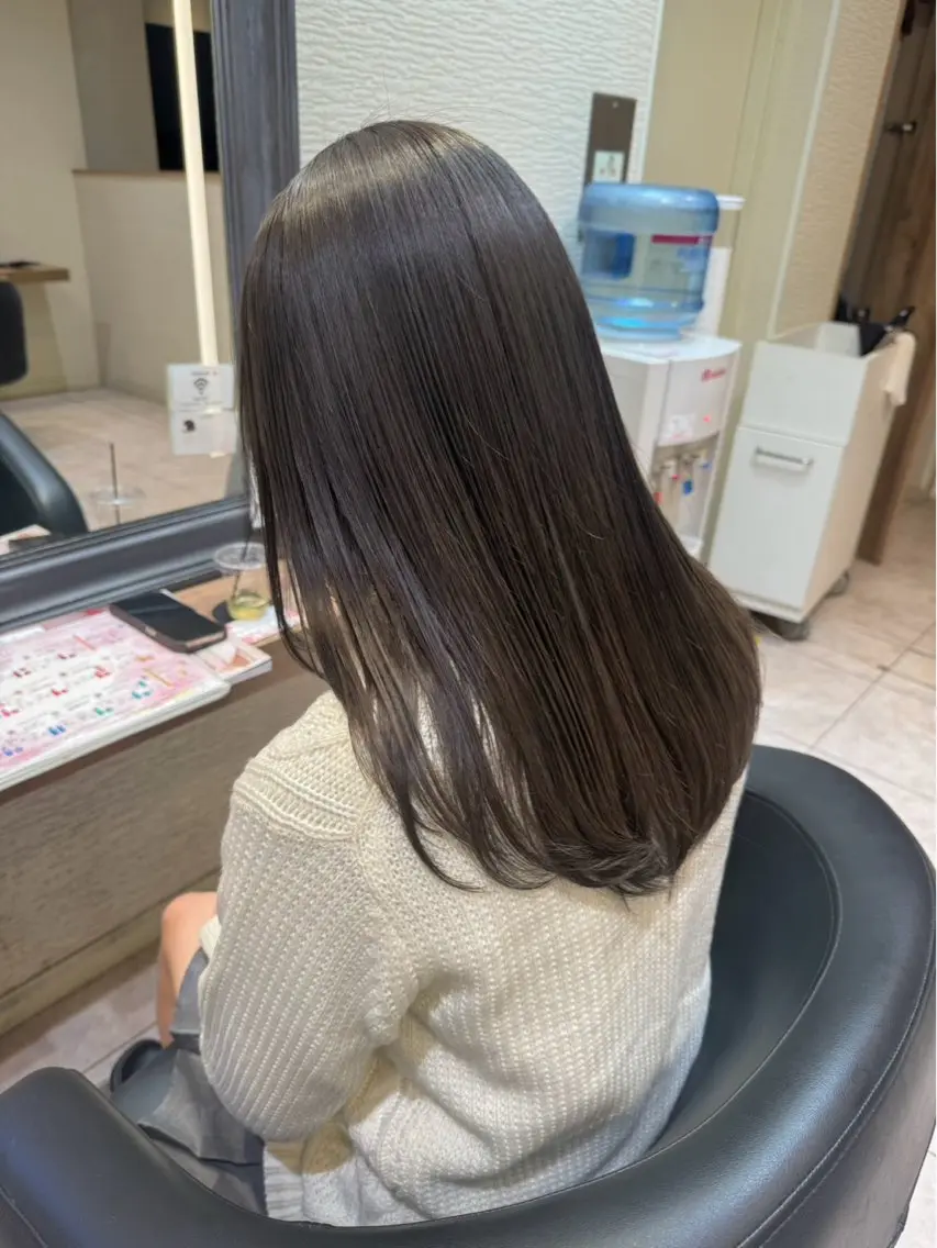 ロング カラー さら艶レイヤーカット 🩶Suzuneのヘアスタイル