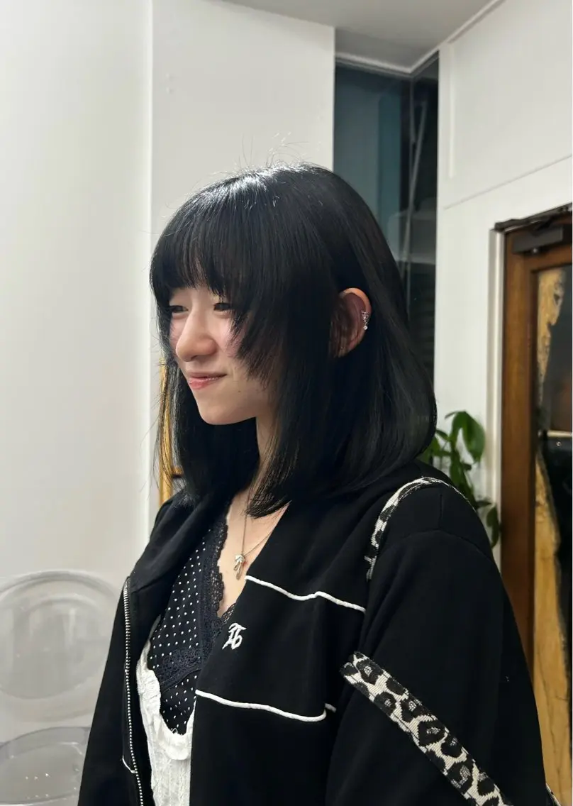 ミディアム カラー ヘアカラー トリートメント 木藤 優杏のヘアスタイル