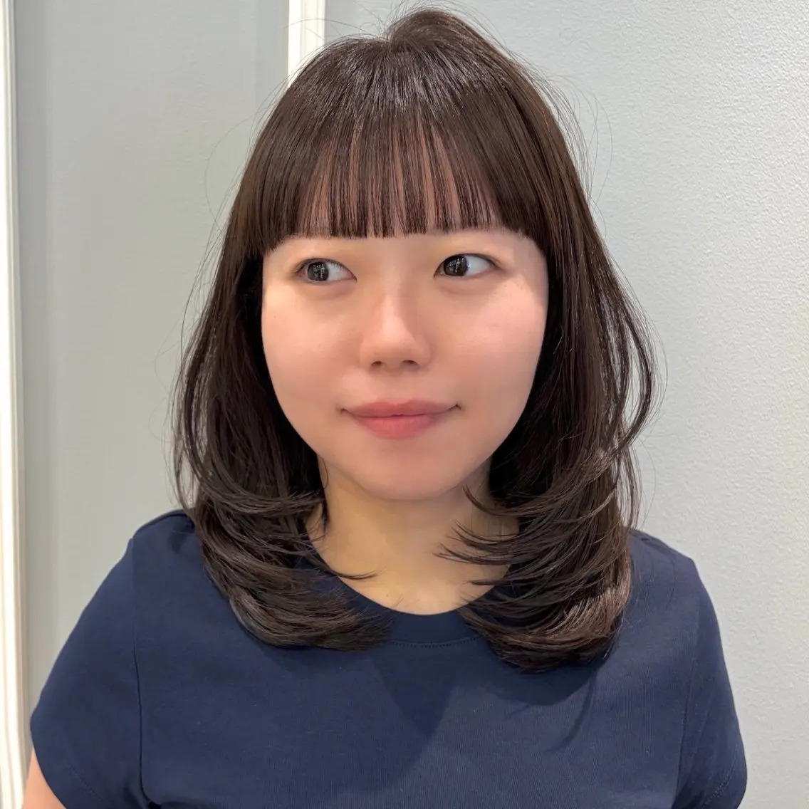 ミディアム カラー カット ヘアカラー トリートメント 🩶赤み消しカラー 🐈⬛荻野美思🐾のヘアスタイル