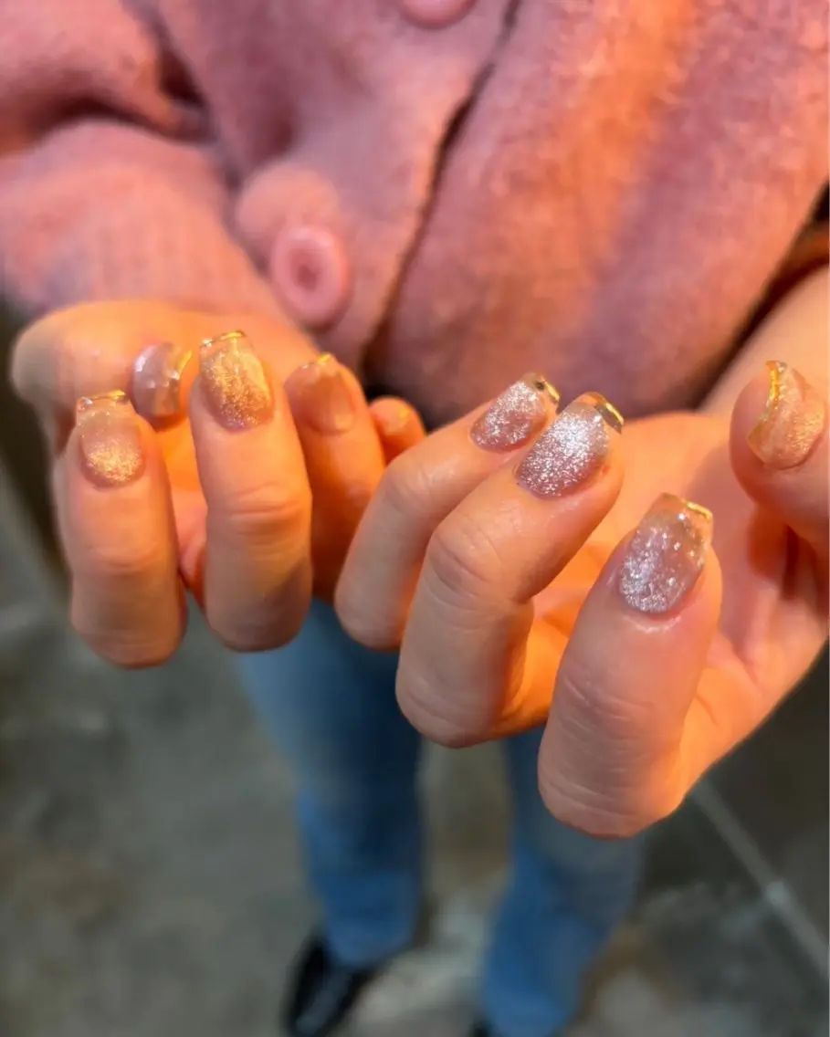 ネイル クリアネイル フレンチネイル scré as Ételのネイルデザイン