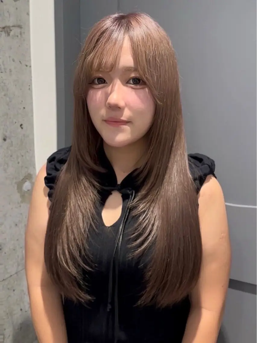 ロング カット 🎀LUNA🎀 レイヤーカット/艶髪のヘアスタイル