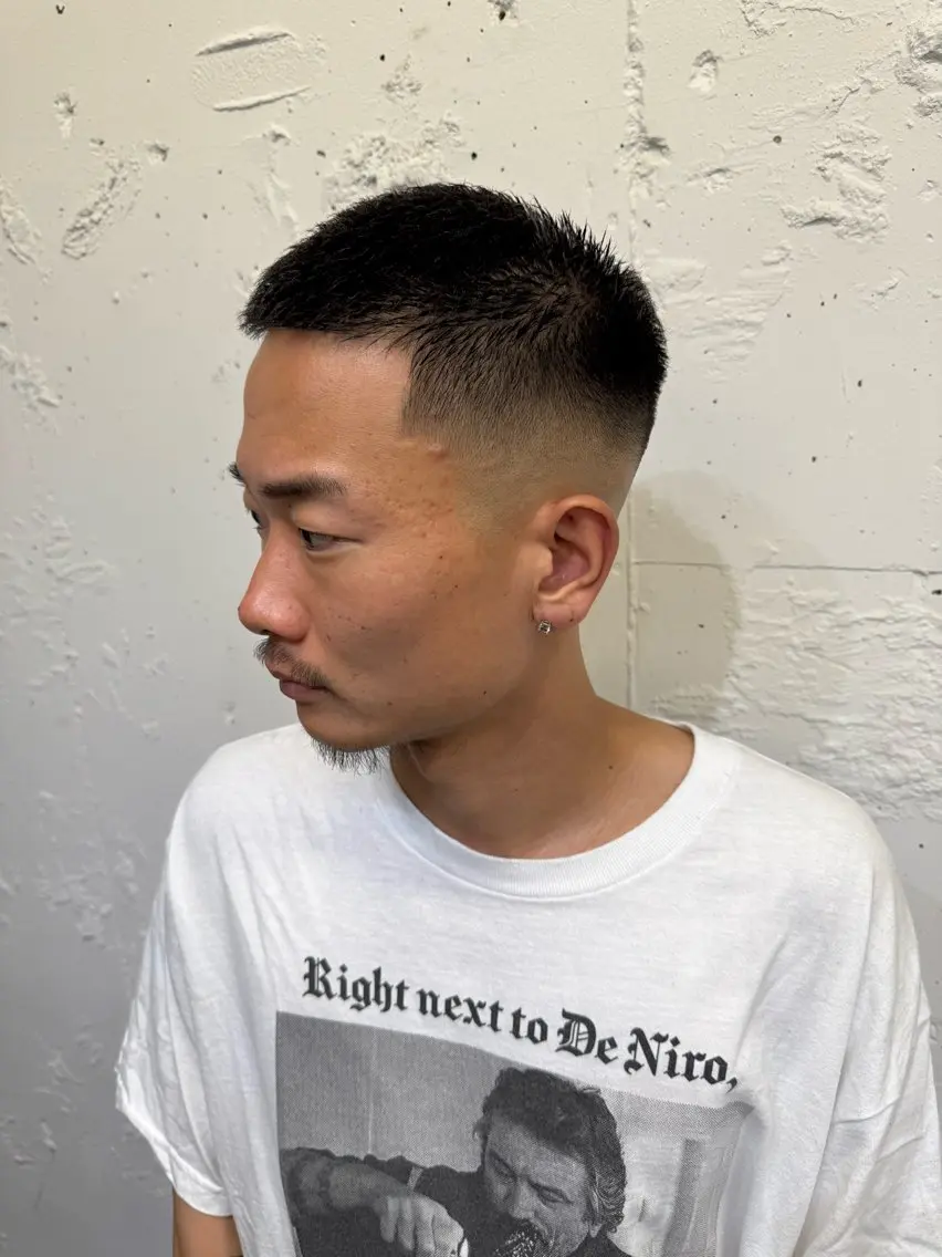ショート メンズ フェードカット メンズショート スキンフェード スパイキーショート メンズベリーショート カット トリートメント 💈メンズ特化💈 TASUKUのヘアスタイル