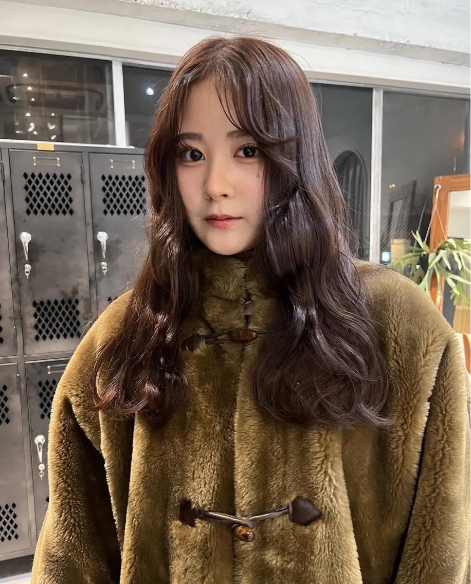 ロング ヘアカラー siki yuikaのヘアスタイル