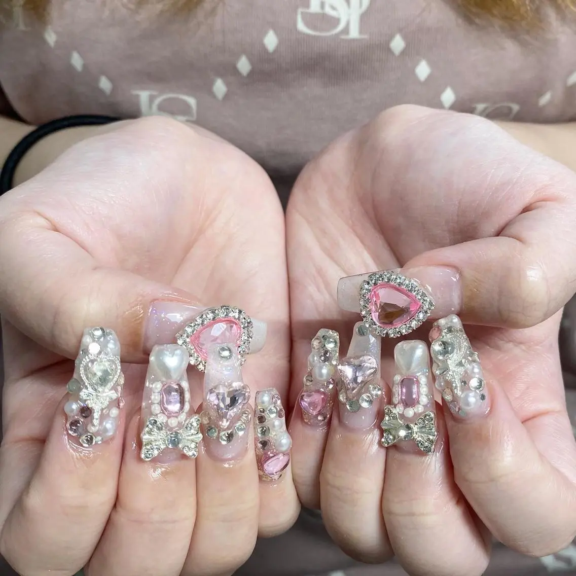 ネイル I pinknail 韓国風·持ち込み専門のネイルデザイン