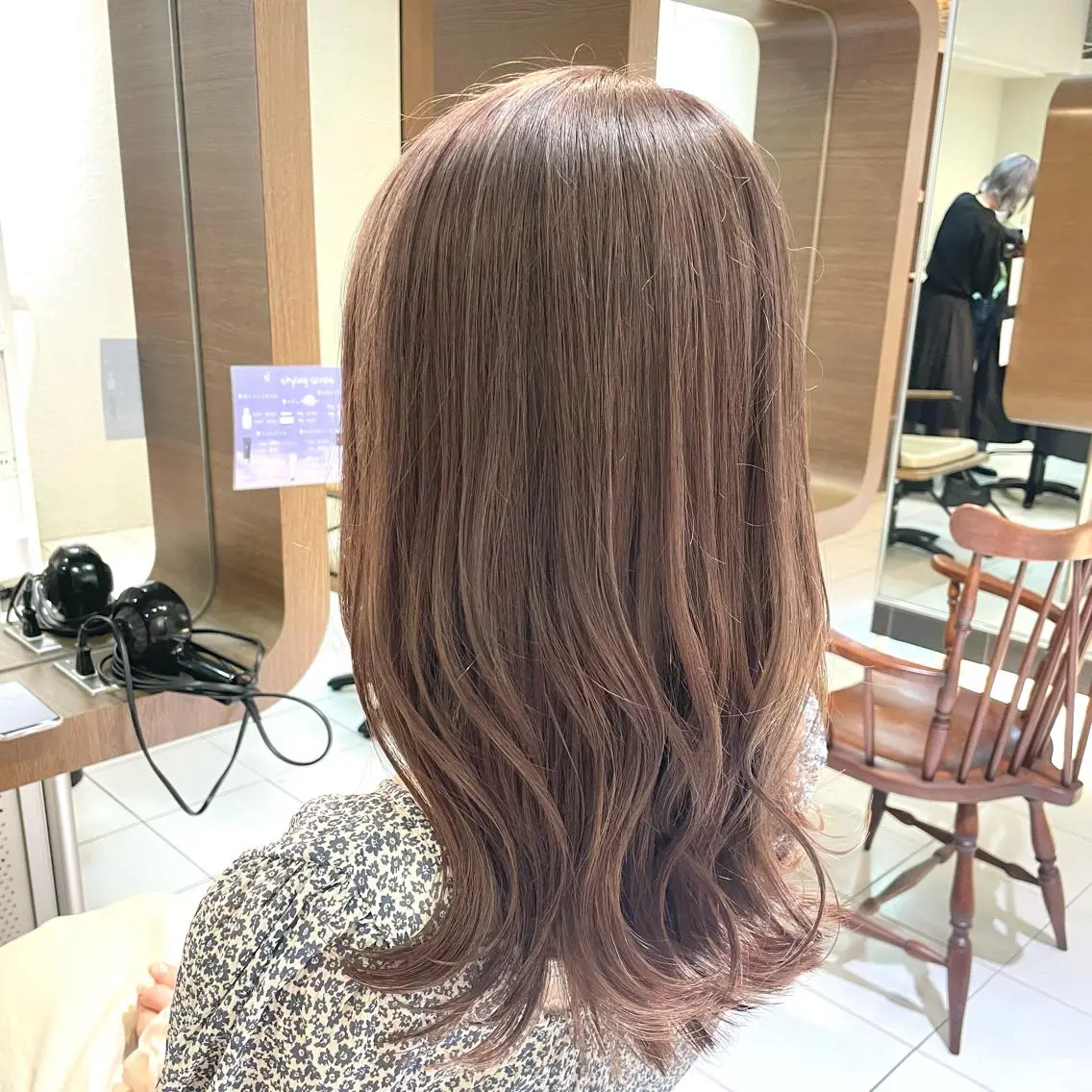セミロング カラー ブリーチ ラベンダーカラー 透明感カラー/ 寺田千雅子のヘアスタイル