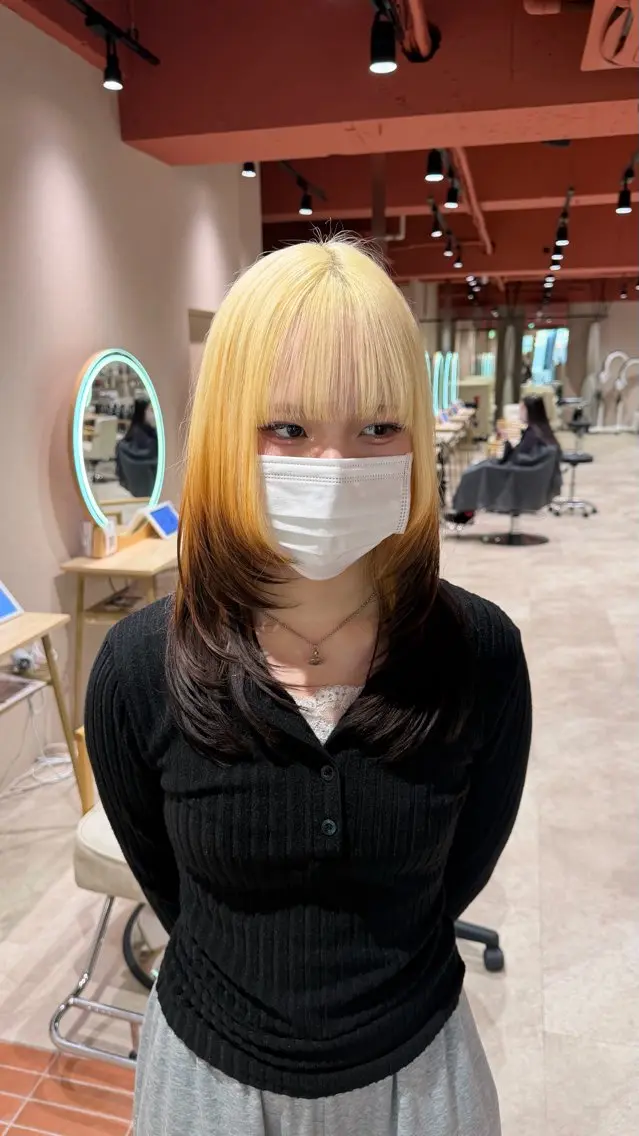 ミディアム 個性派ネイル💅⭐️ カラー♥️/アオイのヘアスタイル