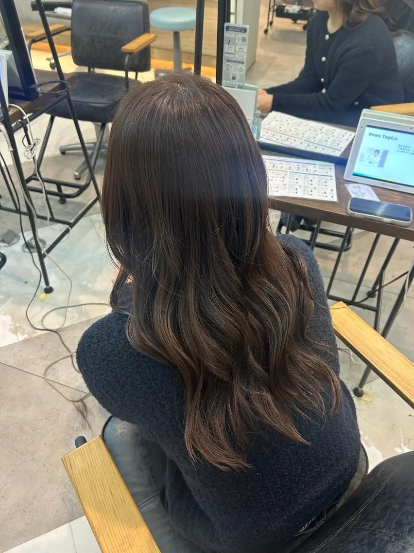 カラー ヘアカラー 暖色ෆ透明感カラー 🩷cocoriのヘアスタイル