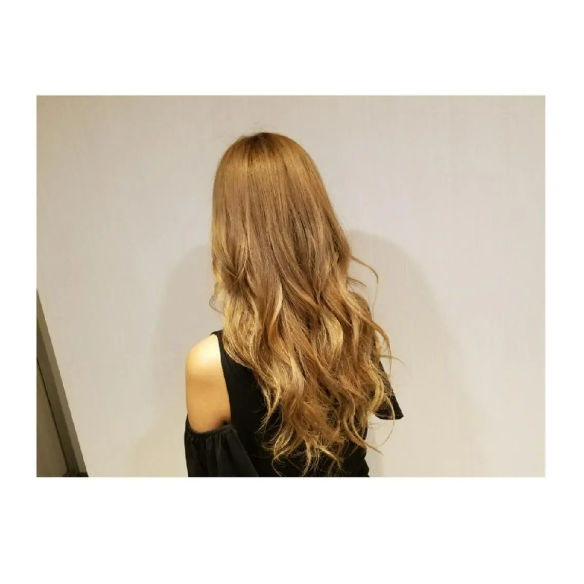 ロング カラー ブリーチ ブロンド Luana 矢場町のヘアスタイル