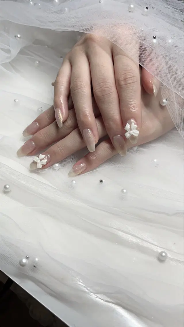 ネイル ハンドネイル KARI ネイルサロンのネイルデザイン