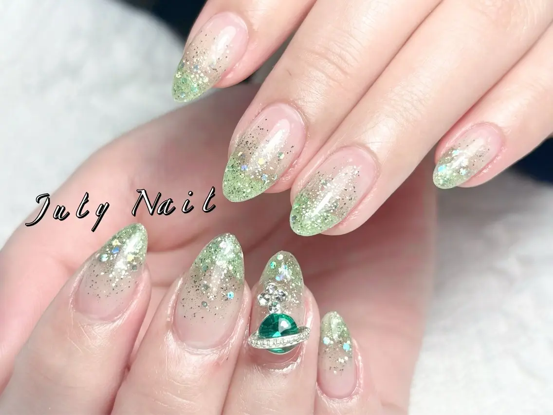 ネイル July Nail 新横浜駅のネイルデザイン