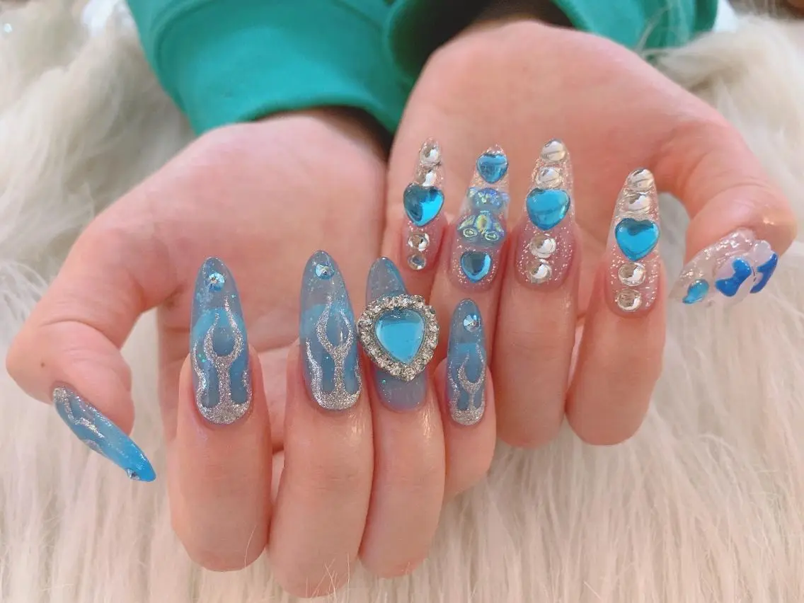 ネイル nail salon Pink Aliceのネイルデザイン
