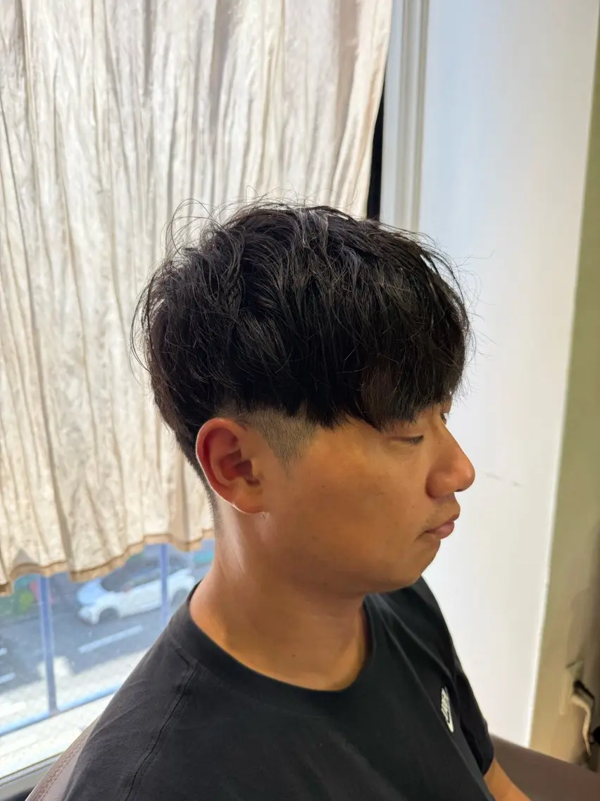 ショート メンズ メンズパーマ ショートヘア 溝口 槙里也のヘアスタイル