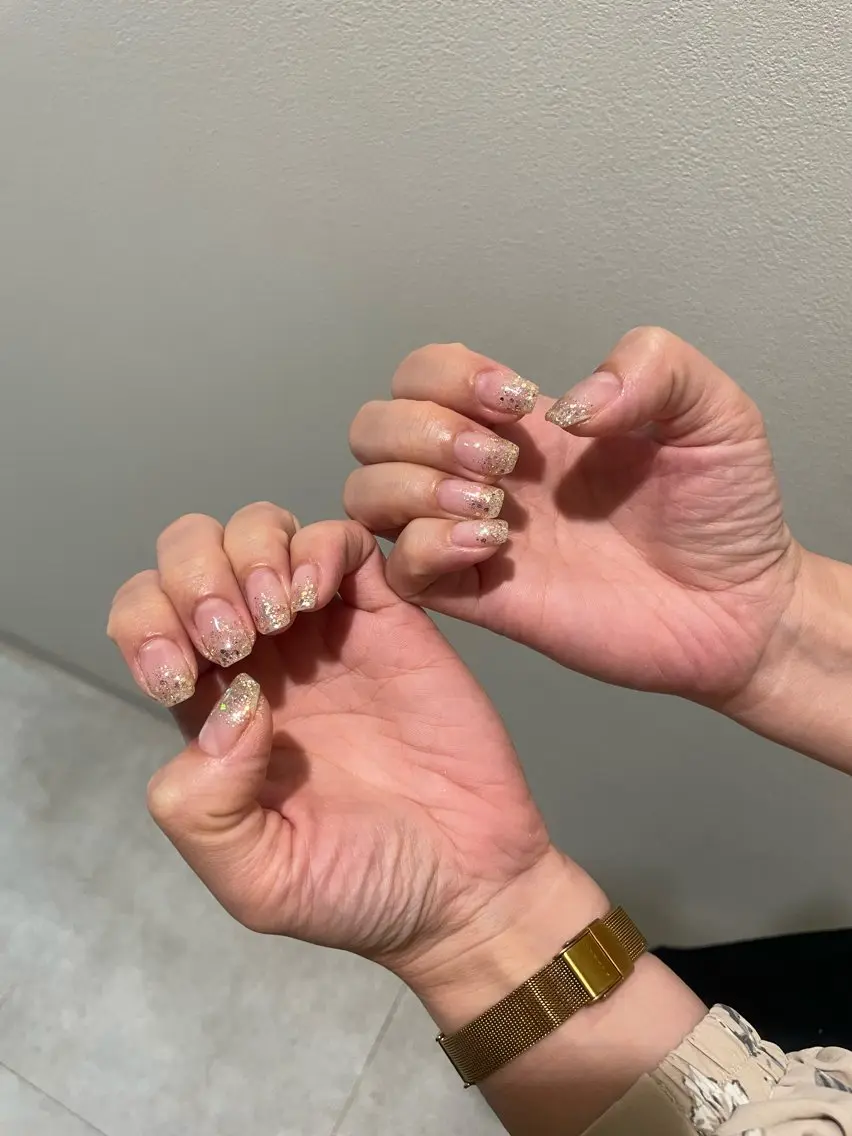 ネイル airi 🤍のネイルデザイン