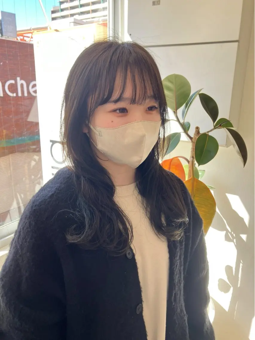 ロング 顔周りカット 阿部 雲母のヘアスタイル