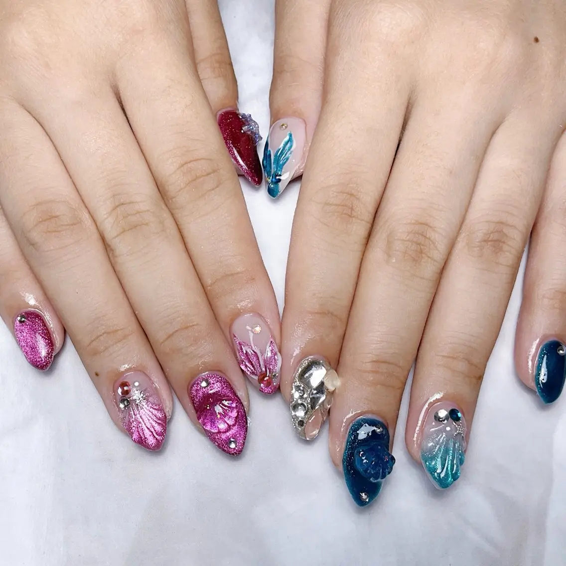 ネイル ハンドネイル 🍭Yun nail hyejin🌸のネイルデザイン
