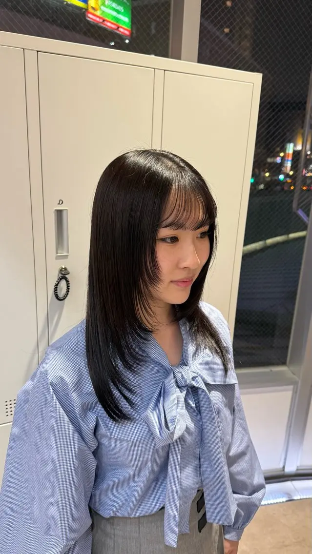ロング 顔周りカット レイヤーカット hinata ひなたのヘアスタイル