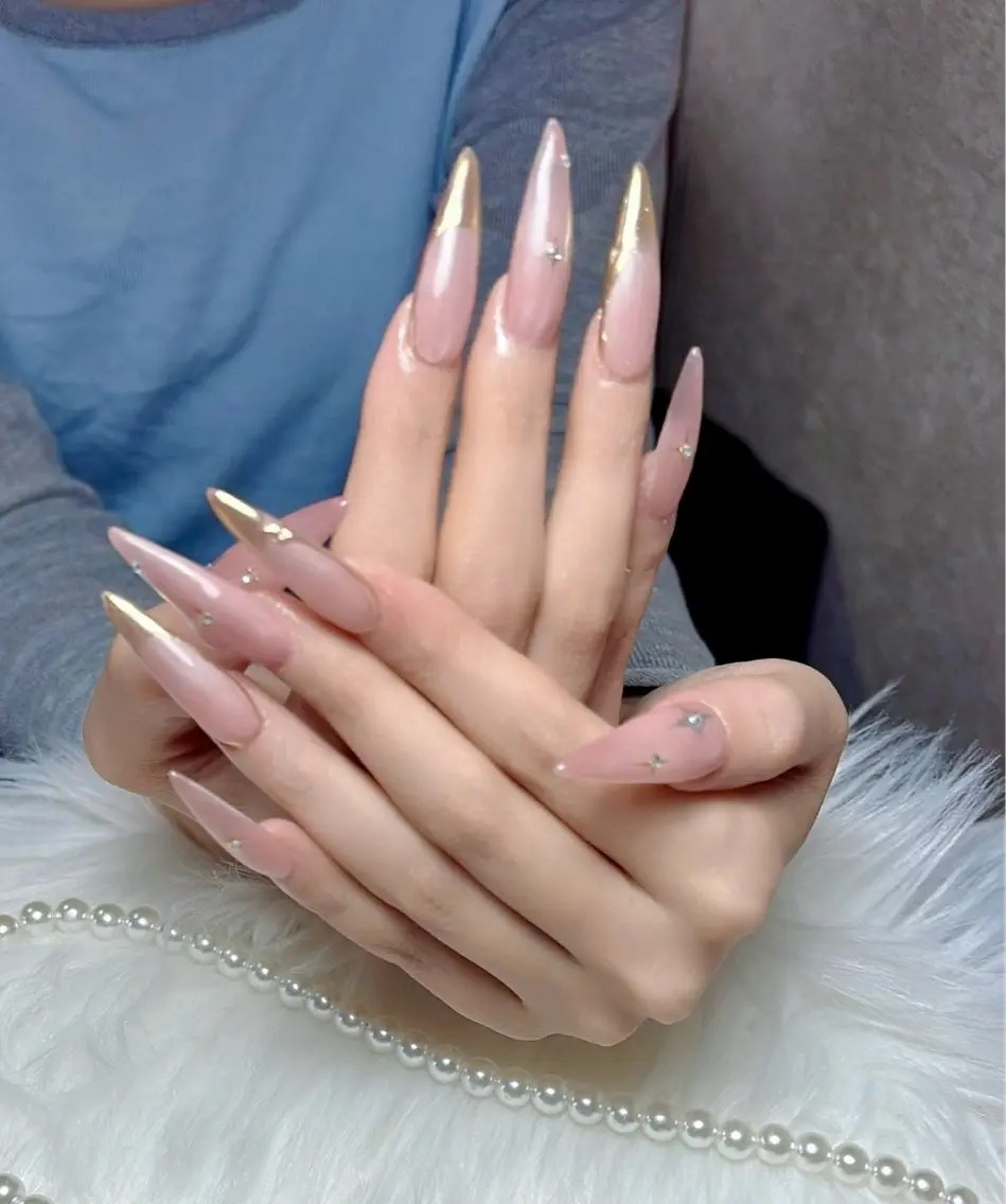 ネイル ハンドネイル Swan Nail Salonのネイルデザイン