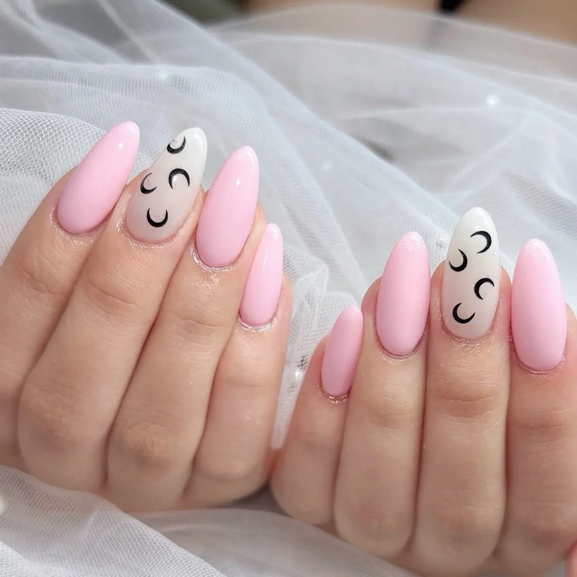 ネイル ピンク ハンドネイル ハンドケア 心斎橋Salon Epokkuのネイルデザイン