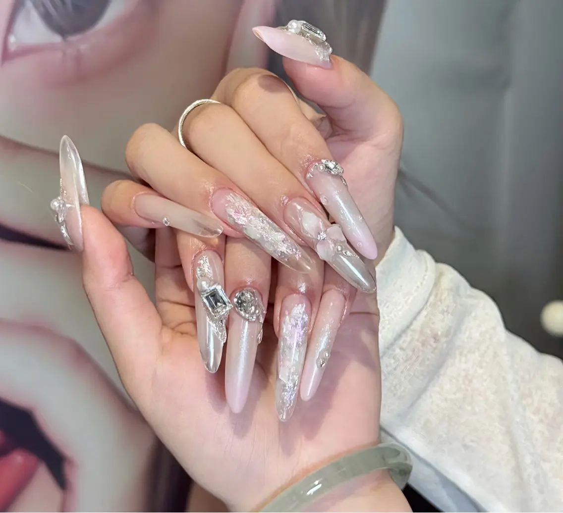 ネイル ハンドネイル D-BEAUTY Nailsalonのネイルデザイン