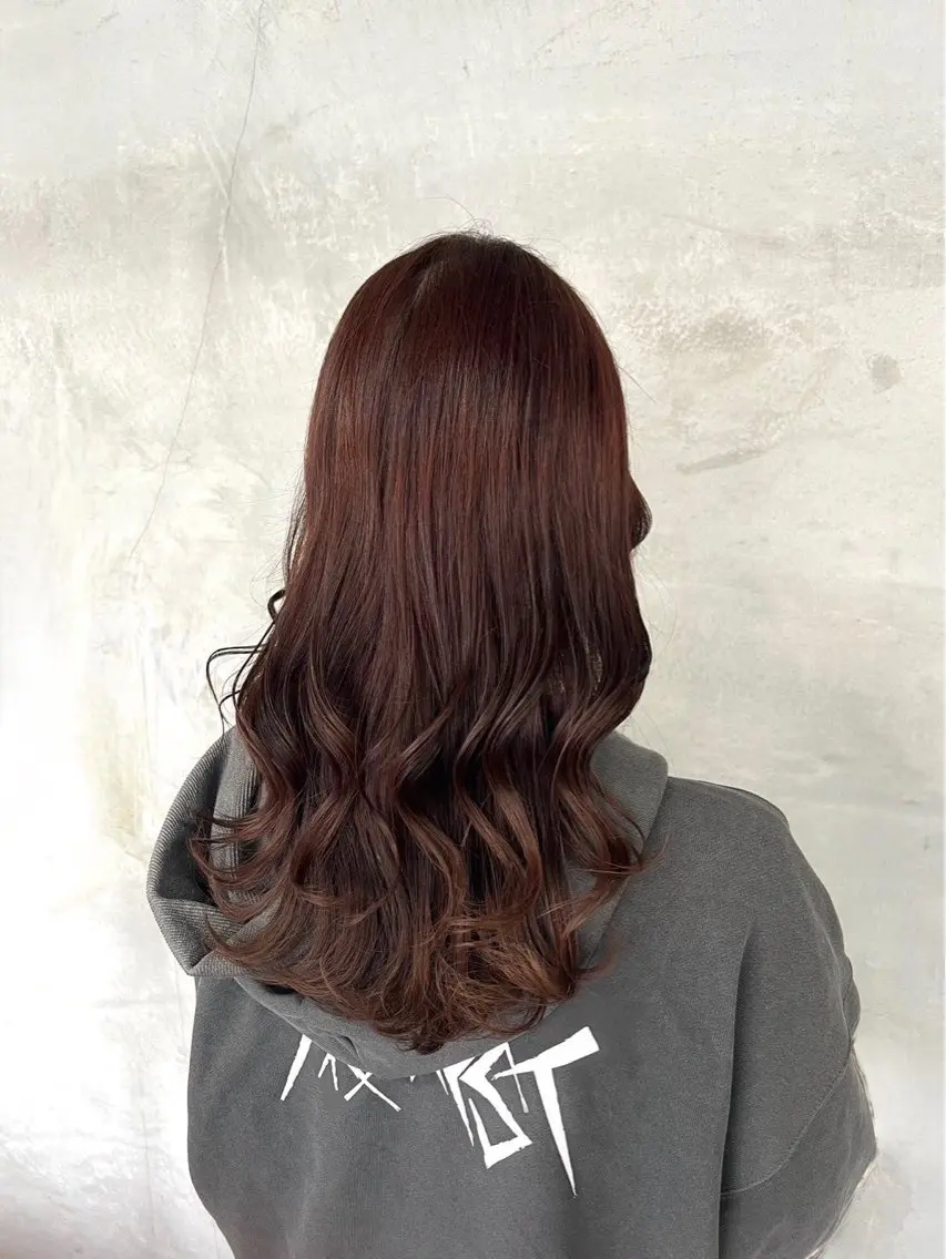 【🌻平日当日限定メニュー🌻】カット＋艶カラー＋トリートメントの写真
