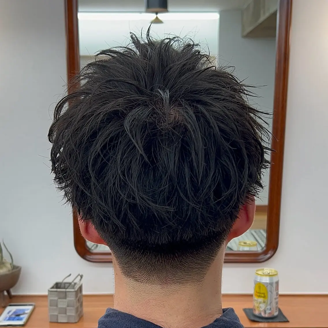 ショート メンズ アップバング 刈り上げ ショートヘア カット メンズカット✂️ スキンフェード伊藤陸のヘアスタイル