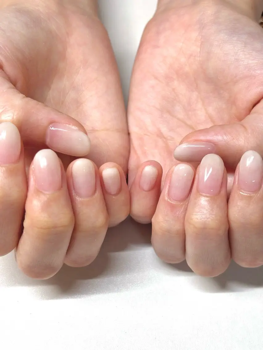ネイル グラデーション シンプルネイル ハンドネイル Chipi Nodokaのネイルデザイン