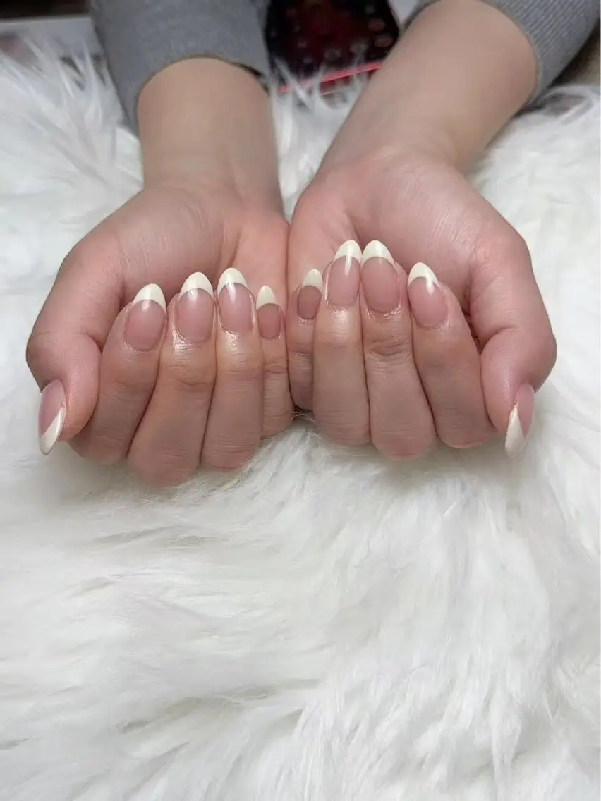 ネイル ハンドネイル 小澤 梨奈のネイルデザイン