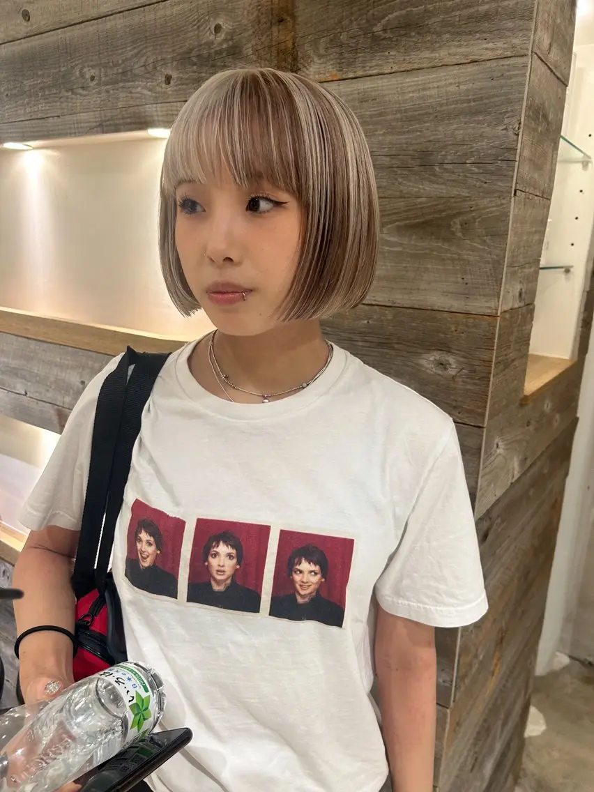 ショート カラー ブリーチ ケアブリーチ ハイライトカラー ハイライト カット ヘアカラー トリートメント 村上雅人 ナチュラルモードのヘアスタイル
