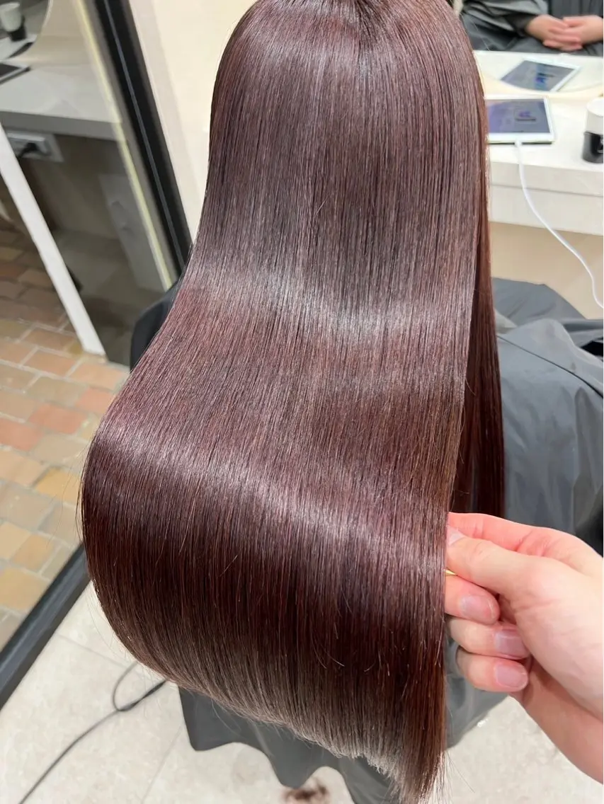 ロング カラー 松本 心優のヘアスタイル