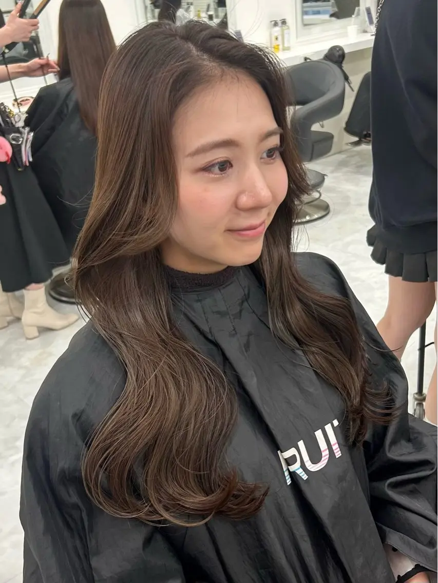 ロング カラー パーマ ヘアアレンジ メンズ キッズ ヘアカラー トリートメント 盛れ韓国ハイトーン 🎀Himari🎀のヘアスタイル