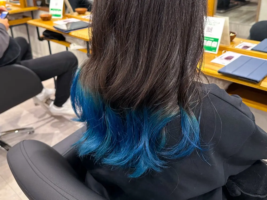 ロング カラー ブルーカラー グラデーションカラー 《髪質改善・縮毛矯正 /ブリーチ》坂本爽のヘアスタイル