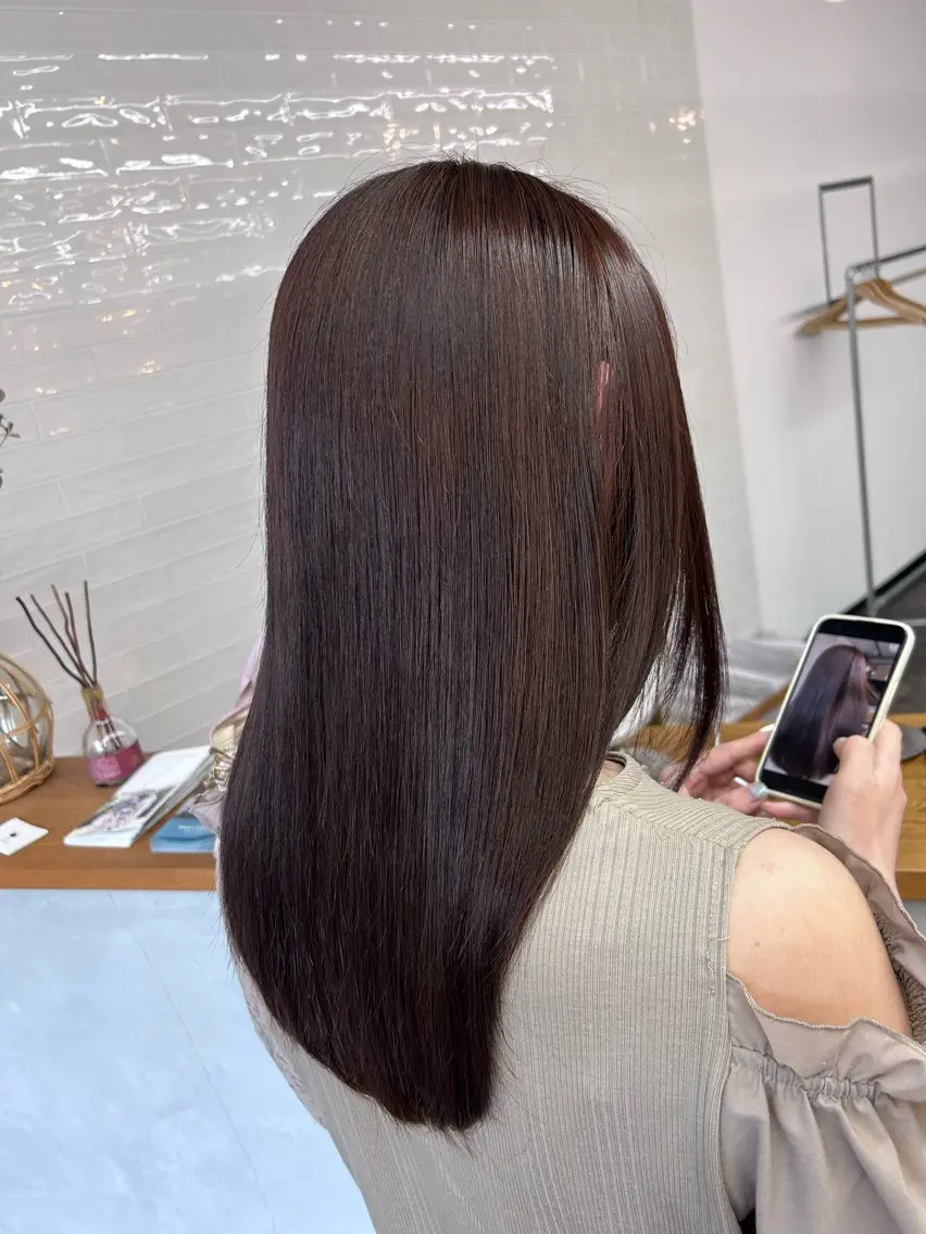 ミディアム カラー ブラウンカラー ヘアカラー トリートメント sol. ayakaのヘアスタイル