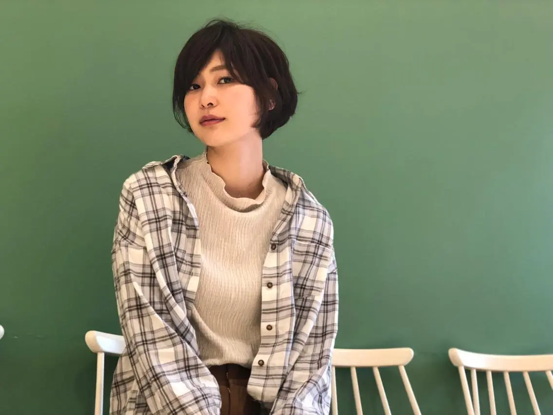 ショート カラー パーマ ベージュカラー🧸 伊藤なつみのヘアスタイル