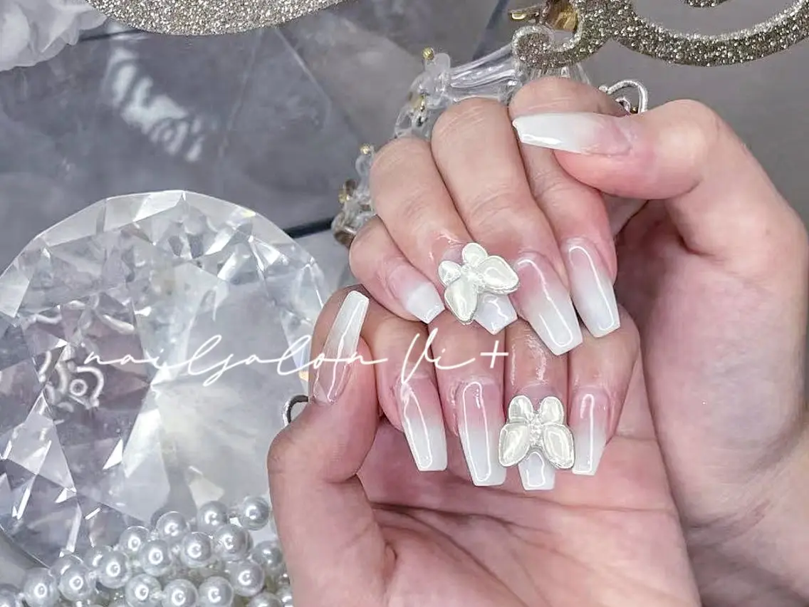 ネイル ハンドネイル ✨Nailsalon Vi+✨のネイルデザイン