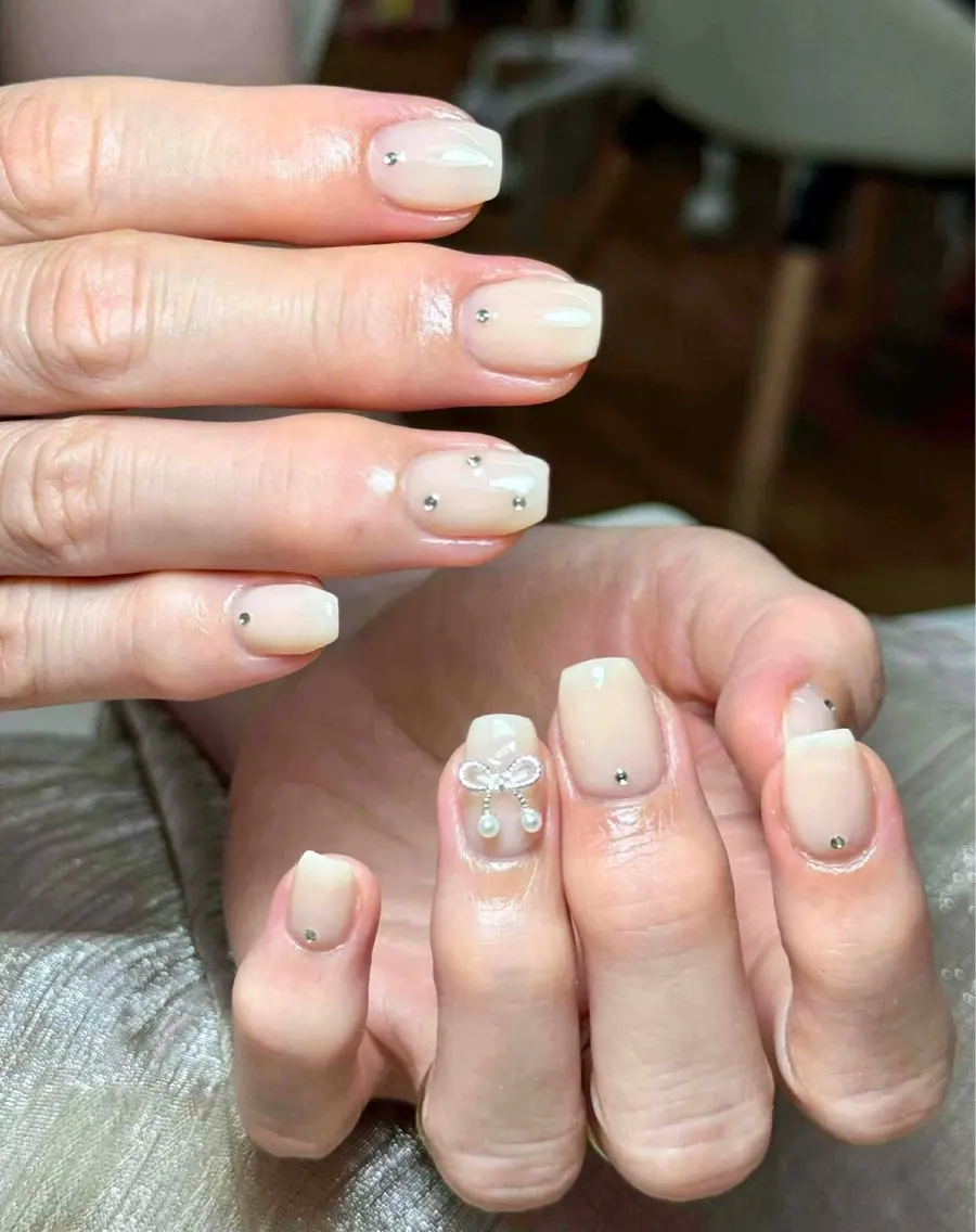 ネイル オーロラネイル ブルー チークネイル 長さ出し フットネイル Kaori ちゃんのネイルデザイン