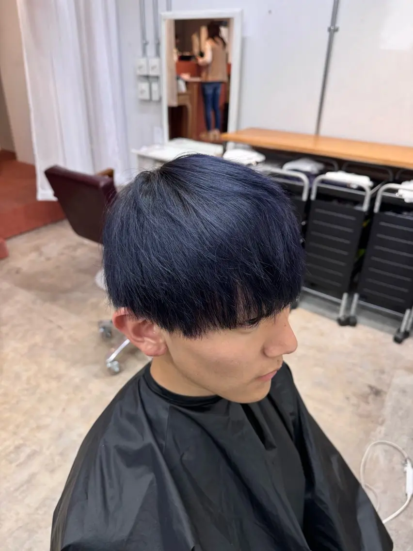 カラー メンズ 湖城 恵吾のヘアスタイル
