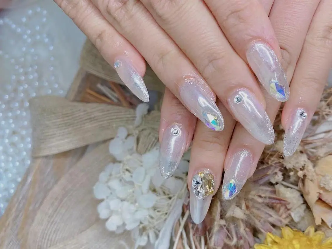 ネイル アートネイル レース ラメ(グリッター) ミラーネイル シルバー Babarla Nailのネイルデザイン