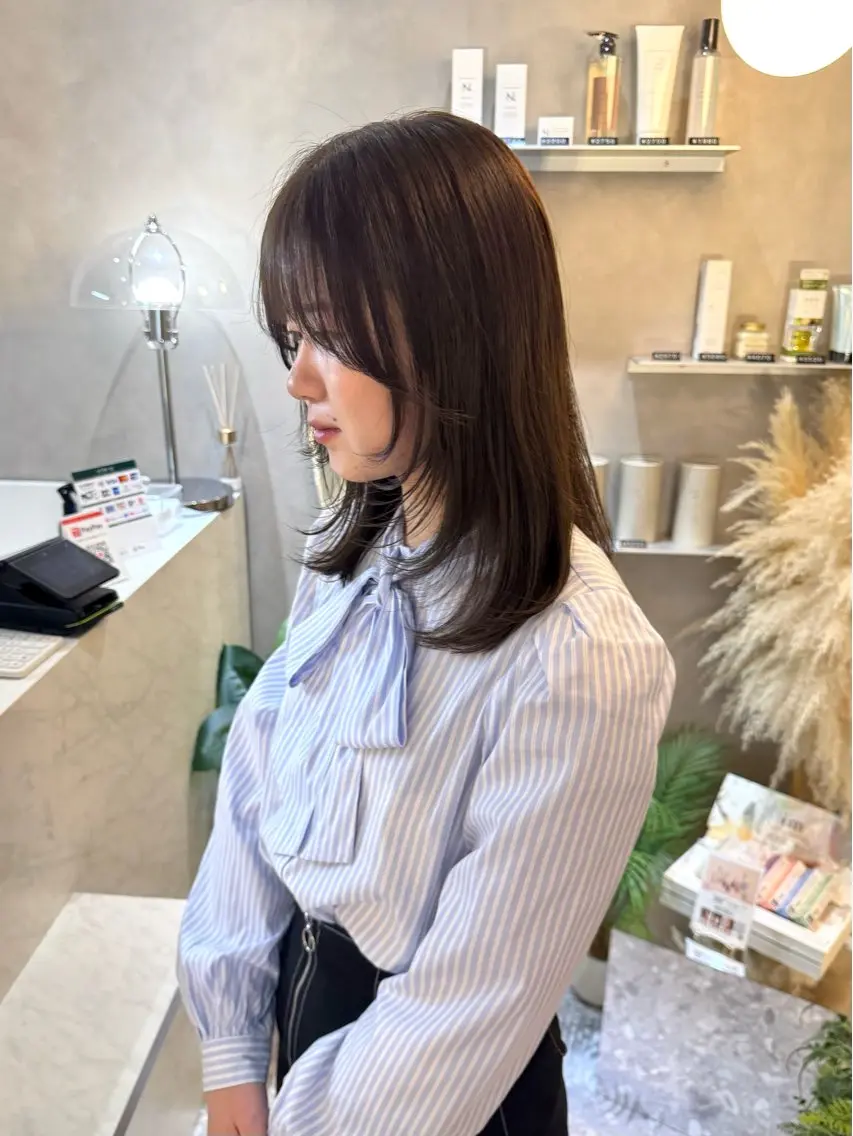 セミロング カラー カット ヘアカラー トリートメント 韓国ヘア🇰🇷/ 顔周り/松田光里のヘアスタイル