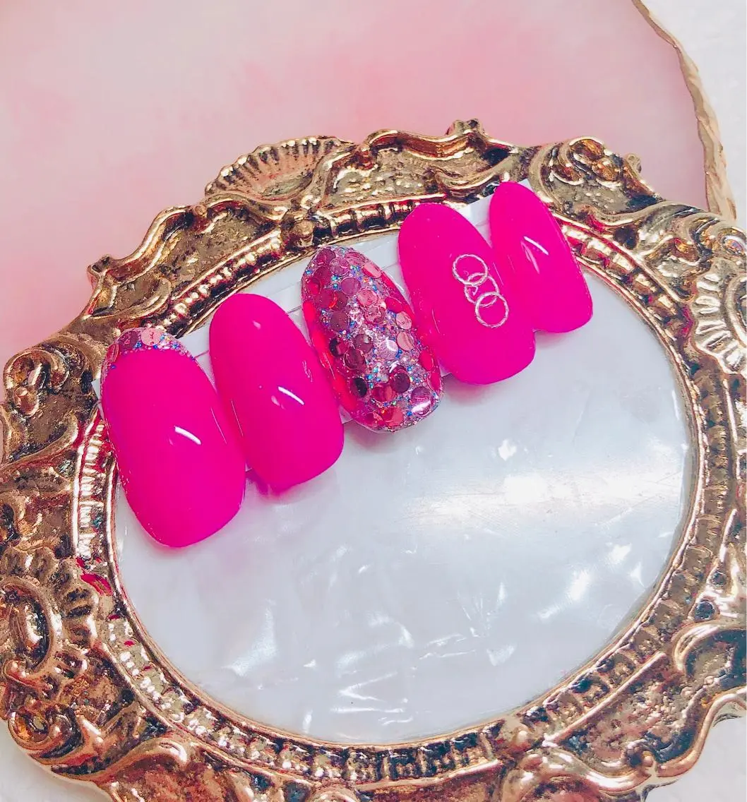 ネイル ハンドネイル CROWN プライベートサロンのネイルデザイン