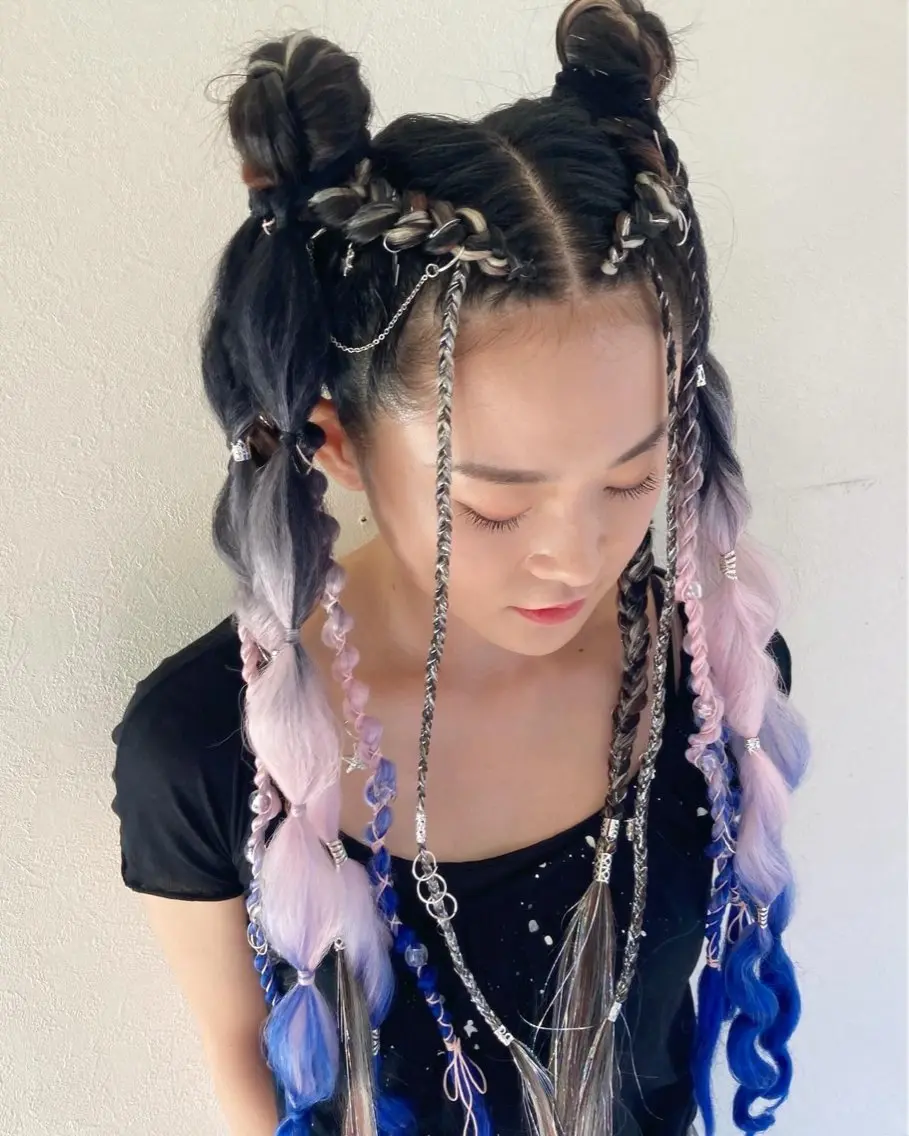 【ヘアセット】エクステ編み込み+ヘアパーツ【A】の写真