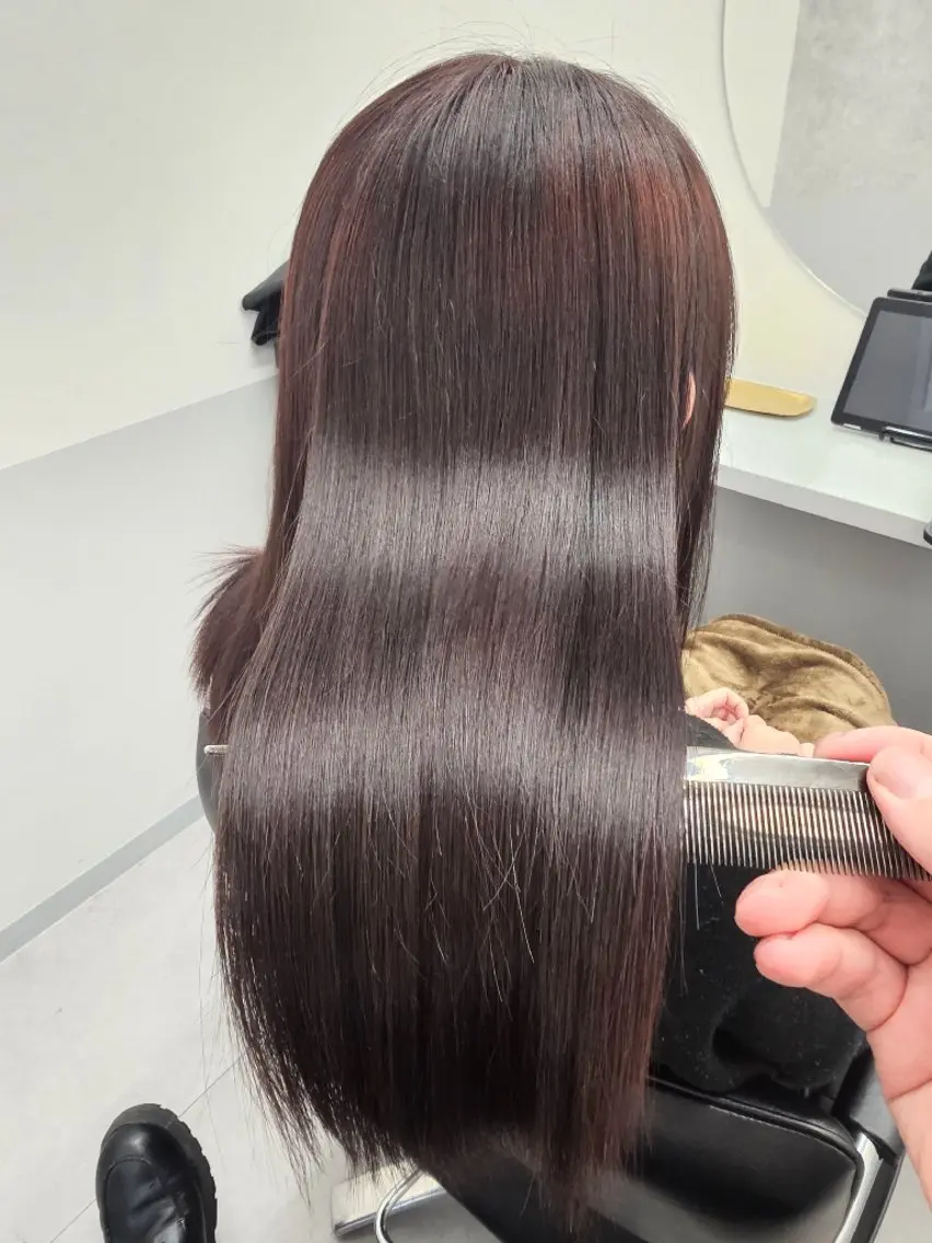 セミロング 髪質改善 縮毛矯正 【髪質改善美容師】t occa茨木篠原健太のヘアスタイル