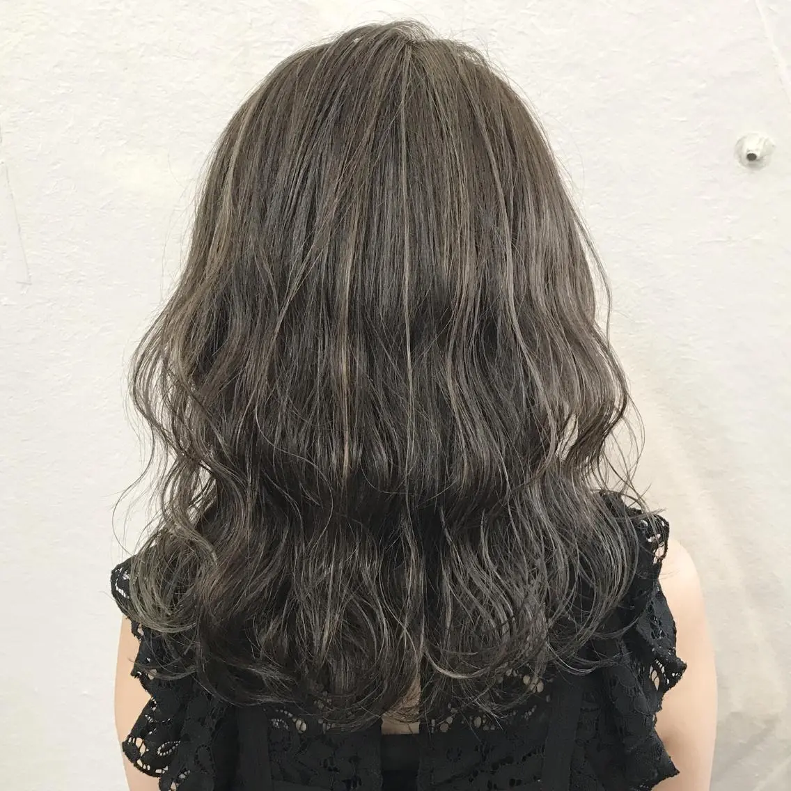 カラー アッシュ ハイライトカラー K-POP好き美容師 🇰🇷Kai.Yのヘアスタイル