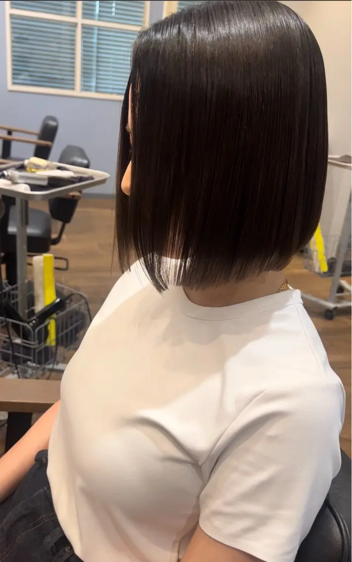 ショート ボブ くせ毛 髪質改善 トリートメント 縮毛矯正 徳森 翔磨のヘアスタイル
