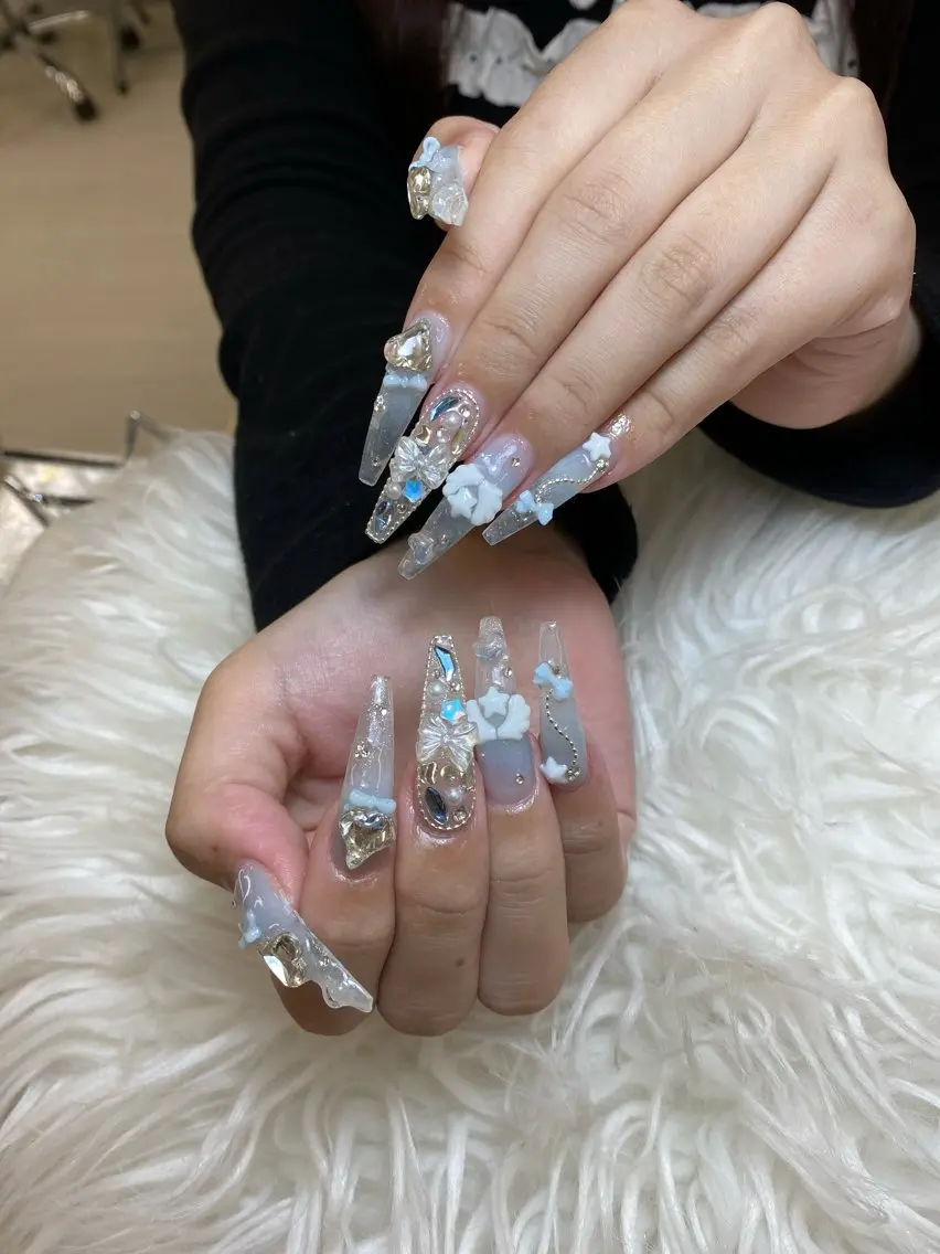 ネイル ハンドネイル ANH NAIL ゴテゴテ専門店💎のネイルデザイン