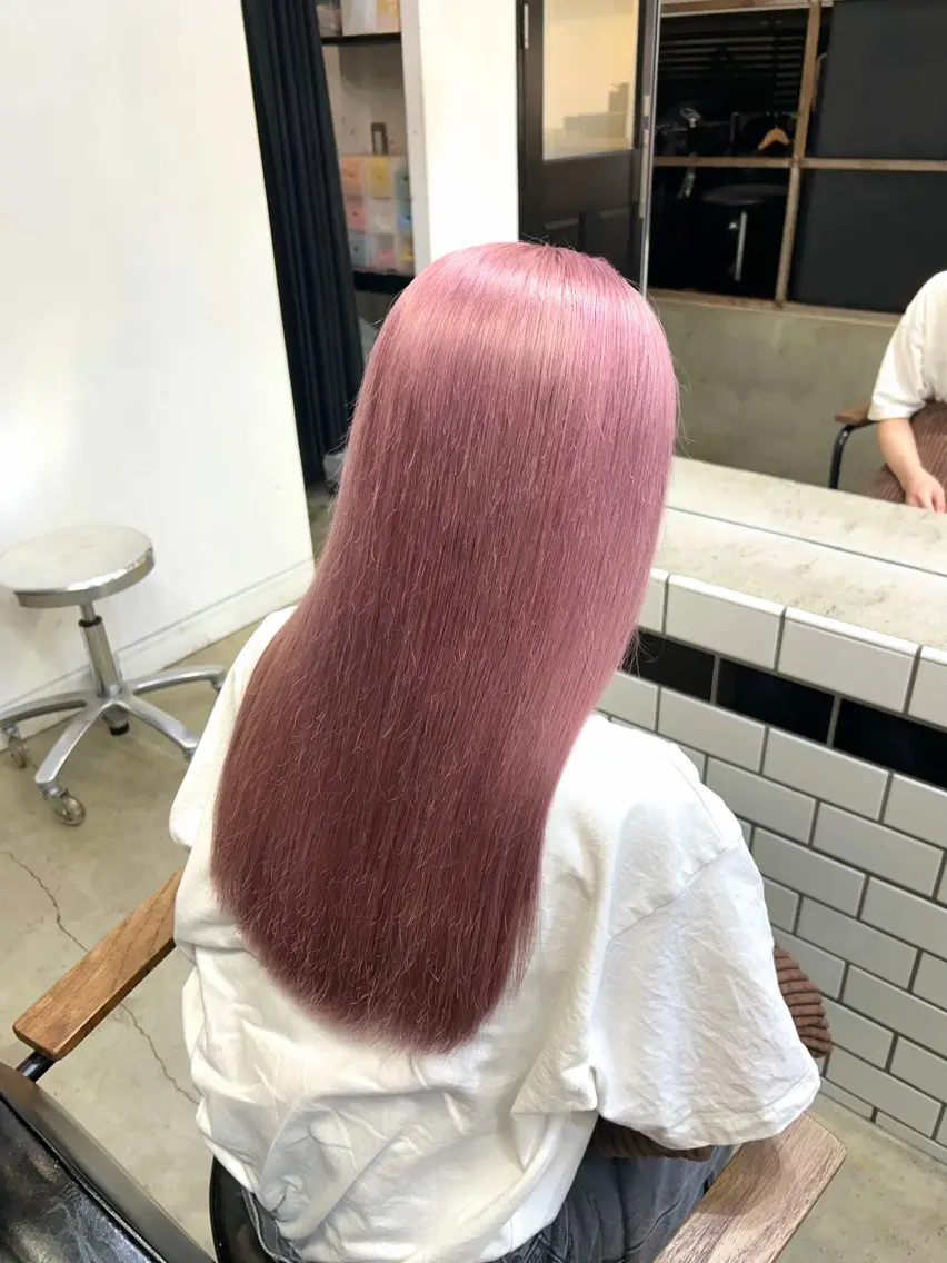 ロング カラー ヘアアレンジ ⭐️ブリーチ⭐️ ミコ🖤のヘアスタイル
