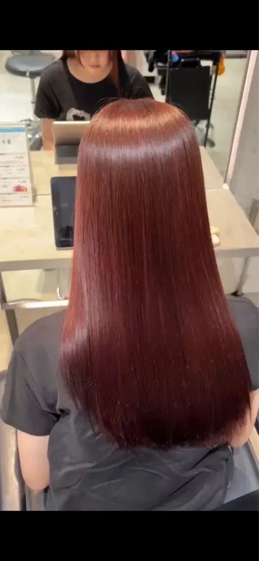 ロング カラー レッドカラー こうすけ/カット ブリーチモデル募集中のヘアスタイル