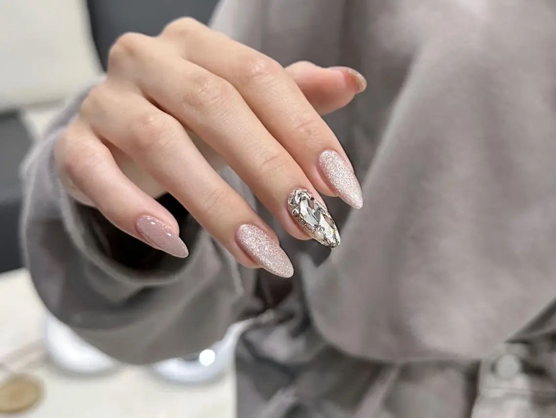 ネイル ハンドネイル ハンドケア MoonNail SALONのネイルデザイン